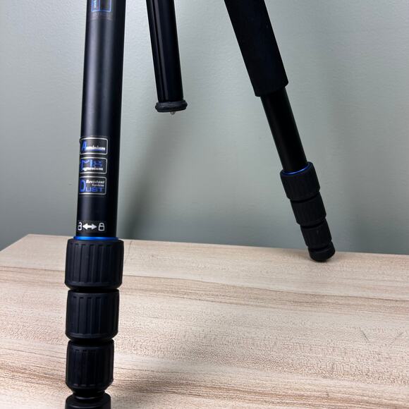 Benro Mach 3 Mach3 Aluminum Photography Tripod with B1 Ball Head & Case TMA18A - Picture 3 of 7